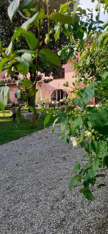 Hotel Residenza La Dimora Imperfetta Salionze 0*,